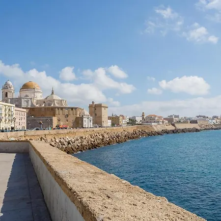 Apartman Atico & Jacuzzi Cruz By Cadiz4rentals *