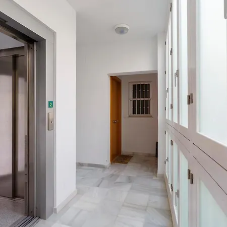 Atico & Jacuzzi Cruz By Cadiz4rentals Апартаменти