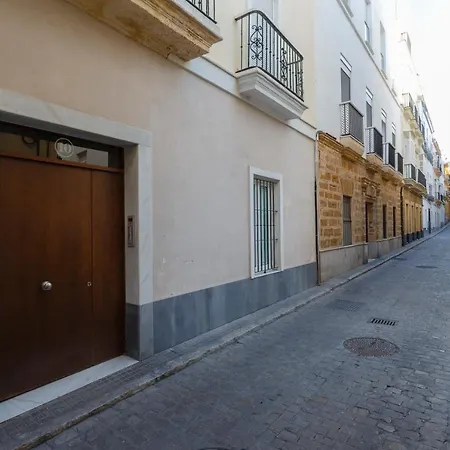 Atico & Jacuzzi Cruz By Cadiz4rentals Apartman