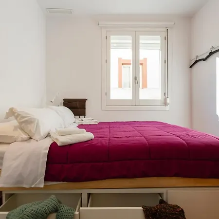 Apartment Atico & Jacuzzi Cruz By Cadiz4rentals *